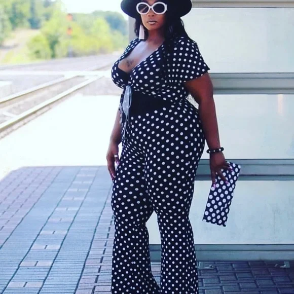 Clutch - Picture 2 of 4